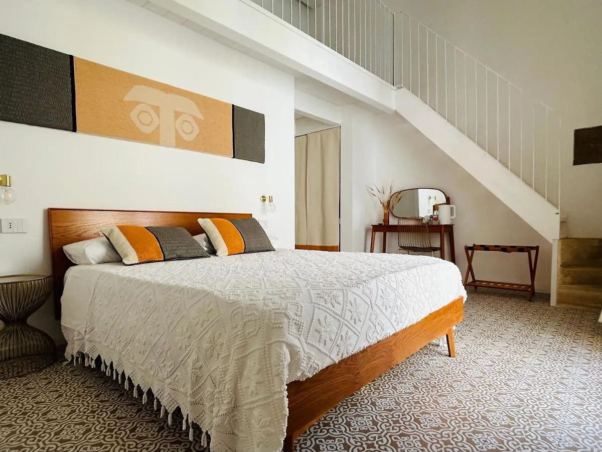 Hotel Palazzo Ma.Ri.Lu. Càbras 0*,